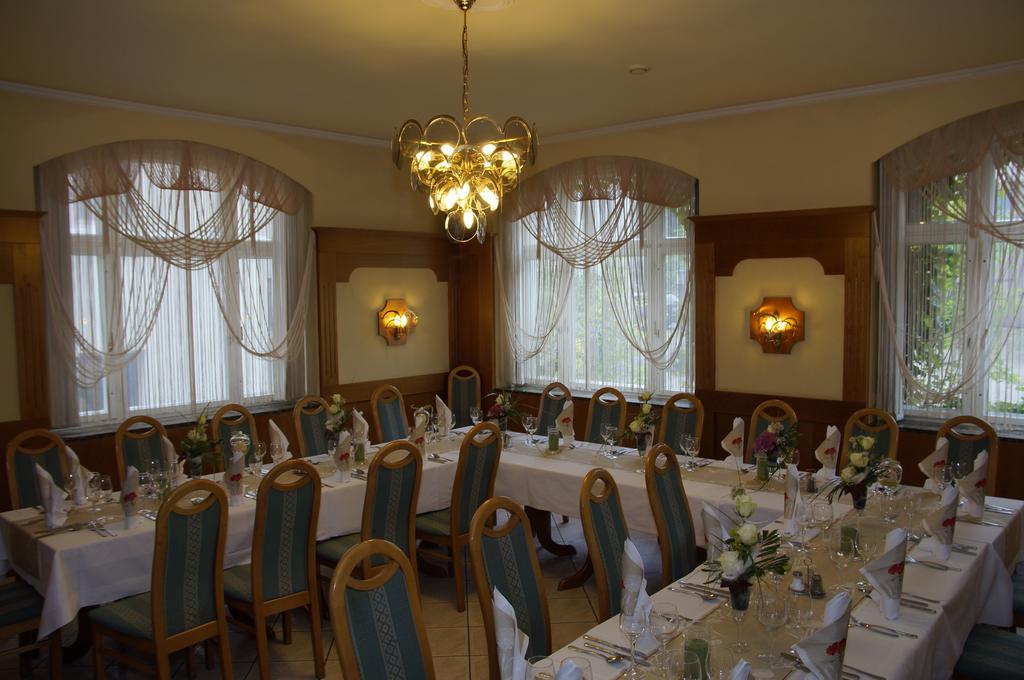 Ratskeller Thum Hotel Exterior photo